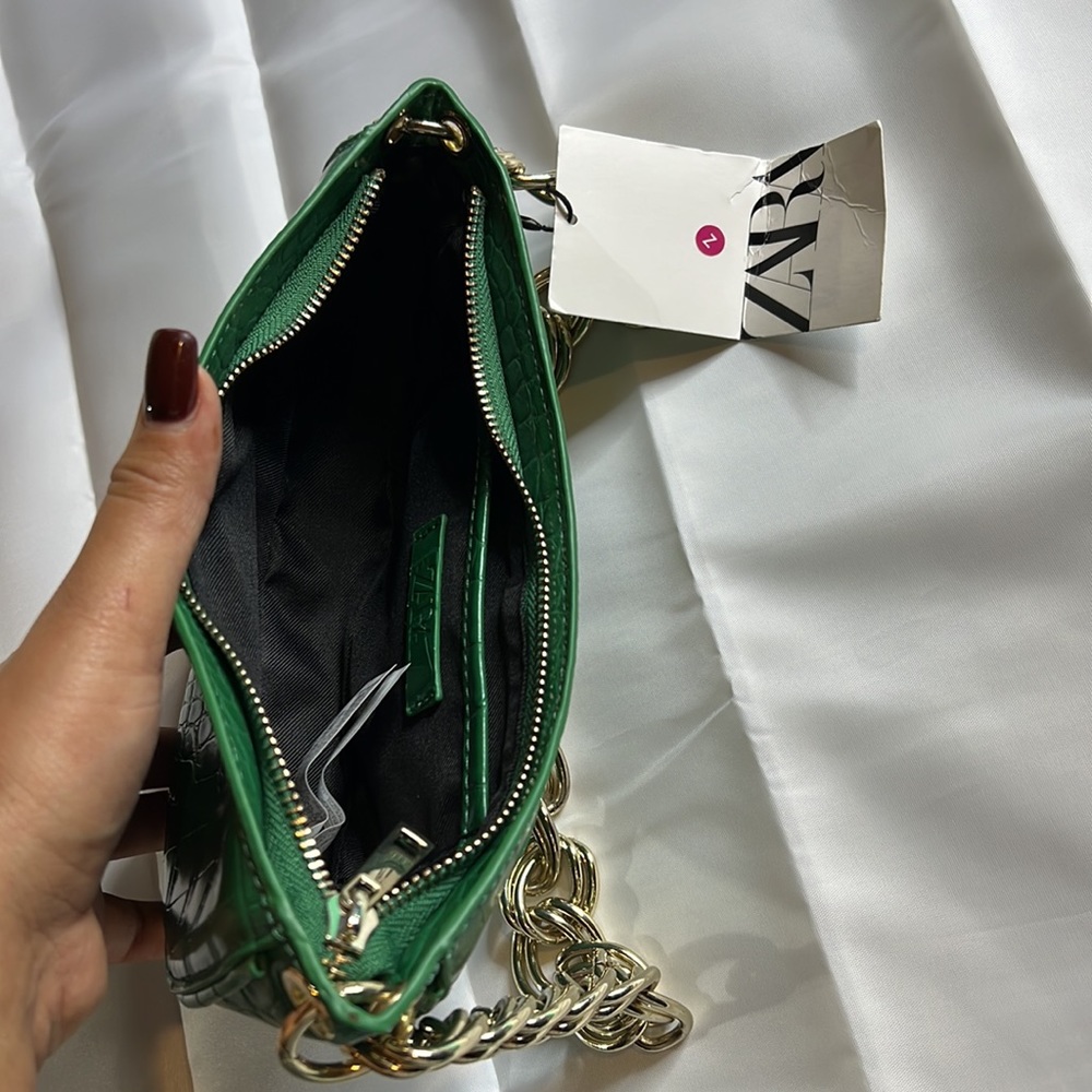 Zara bloggers fave gold chain purse - Picture 8 of 17